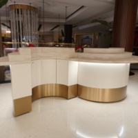 Retail Infinito — Isla de perfumería premium - Imagen 3